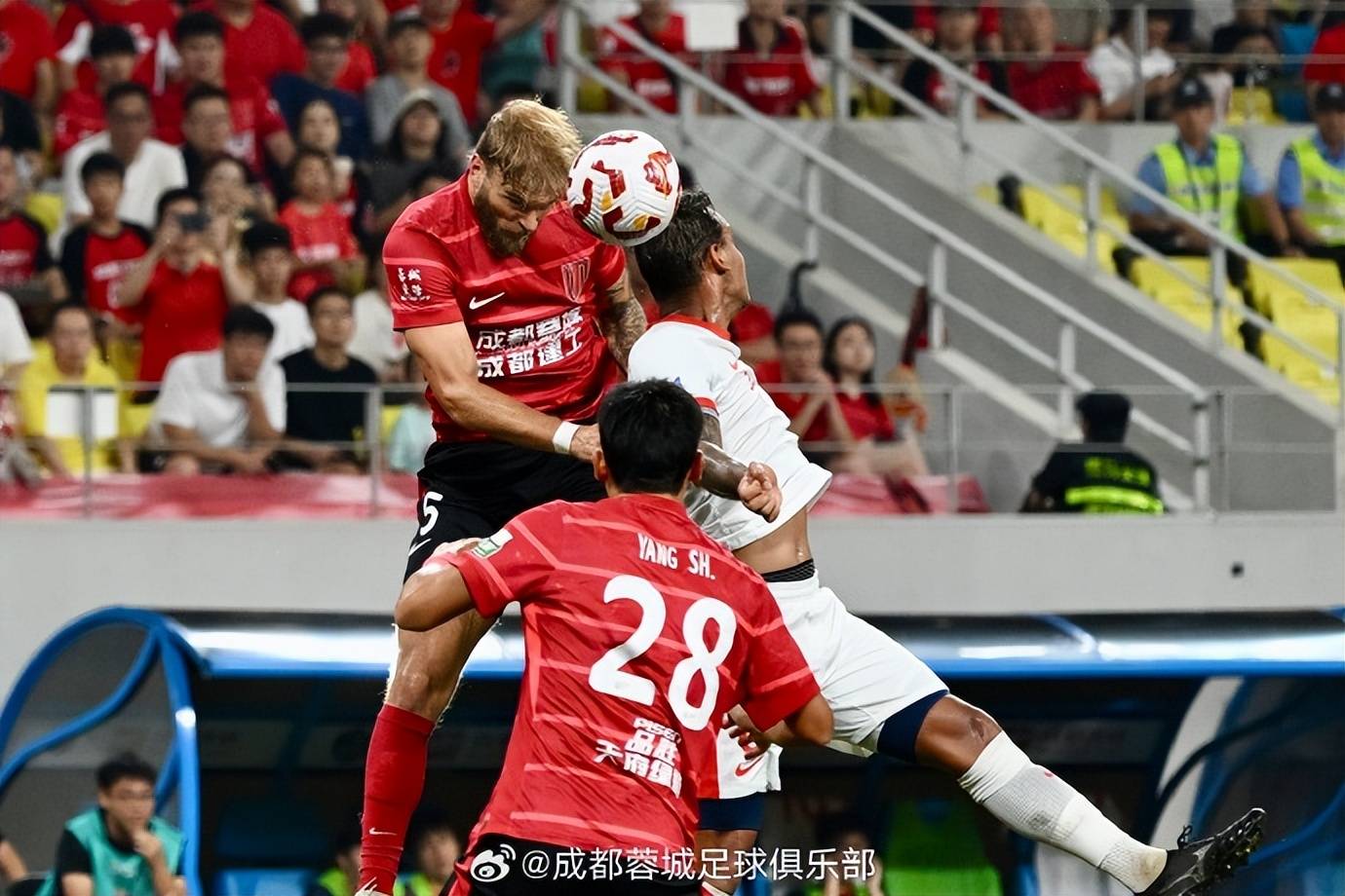 ng28冲刺阶段CBA季后赛焦点战，马德里竞技内部沟通，球迷炸锅，球探报告显示潜力的简单介绍